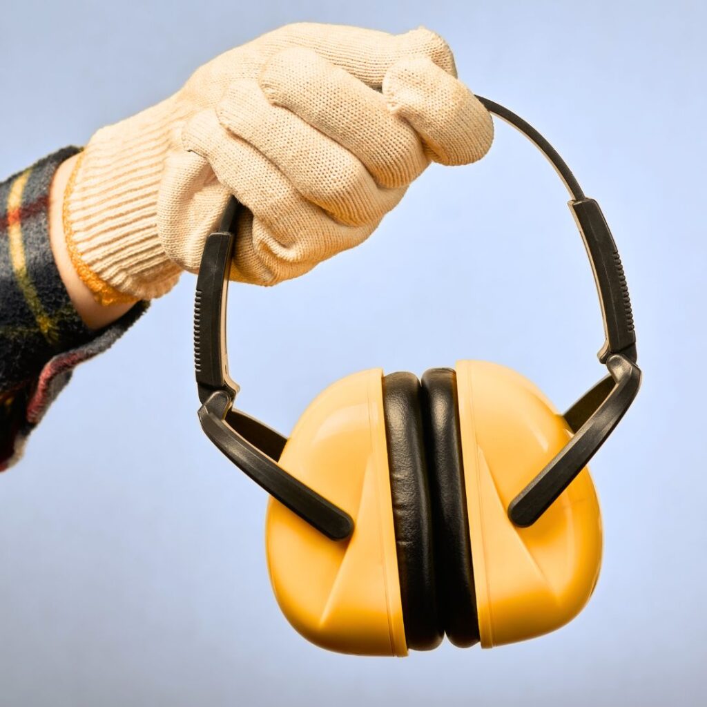 Protecting Your Hearing Tips for Workers A.R.M. Safety Training